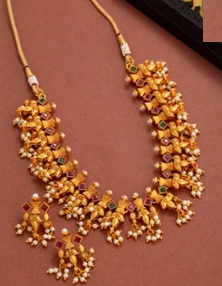 Ethnic Style Gold Toned Necklace Set
